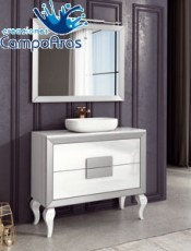 Elegancia y diseño en este último modelo de mueble L-Gant con patas al suelo Campoaras. Muebles de baño de lujo.