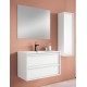 El mueble de lavabo Laura suspendido combina elegancia y funcionalidad en un diseño moderno. Con líneas limpias y minimalistas
