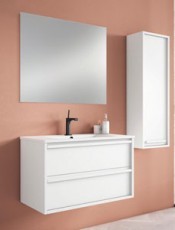 El mueble de lavabo Laura suspendido combina elegancia y funcionalidad en un diseño moderno. Con líneas limpias y minimalistas